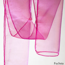 Load image into Gallery viewer, 14 x 108 in. Organza Table Runner