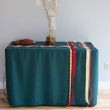 Load image into Gallery viewer, 4 ft. Fitted Polyester Tablecloth (7 Colors)
