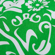 Load image into Gallery viewer, 58 X 70 in. Rectangular Cotton Vintage Royalty Tablecloth (4 Colors)