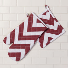 Load image into Gallery viewer, Chevron Cotton Oven Mitt / Pot Holder Set 4 Pack (8 Colors)