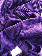 Load image into Gallery viewer, Wavy Stretch Banquet Chair Cover (9 Colors)