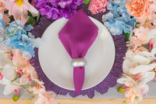 Load image into Gallery viewer, Acrylic Napkin Rings 4/Pack (2 colors)