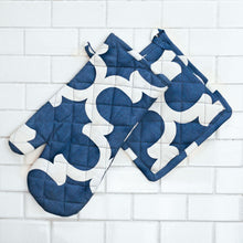 Load image into Gallery viewer, Trellis Cotton Oven Mitt / Pot Holder Set 4 Pack
