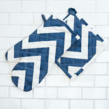 Load image into Gallery viewer, Chevron Cotton Oven Mitt / Pot Holder Set 4 Pack (8 Colors)