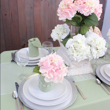 Load image into Gallery viewer, 14 x 108 in. Organza Table Runner