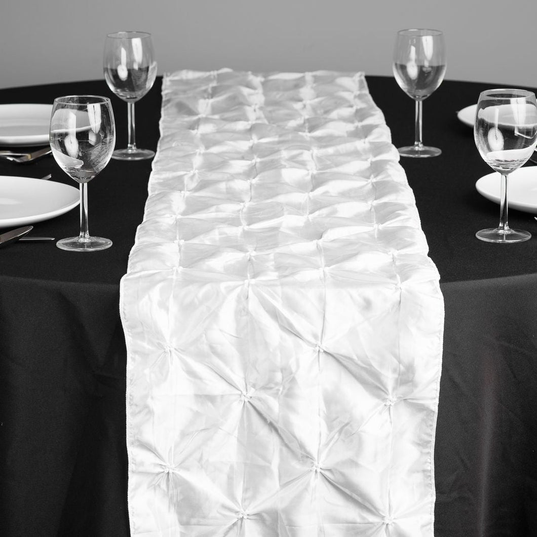 Bargain 14 X 108 in. Pinwheel Table Runner White
