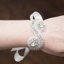 Load image into Gallery viewer, Wedding Event Diamond Bracelet (2 styles)
