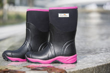 Load image into Gallery viewer, East Rock Women 11 in. Waterproof Outdoor Rubber Boots Black/Fuchsia (6 Sizes)
