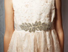 Load image into Gallery viewer, Wedding Event Waist Belt (3 styles)
